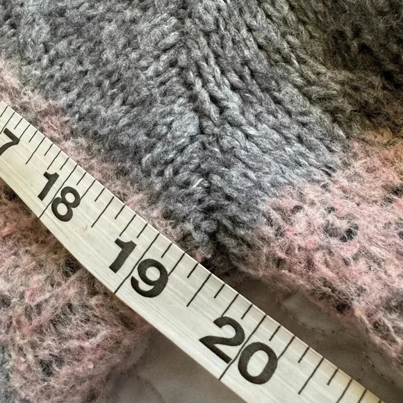 Kaisely Long Sleeve Pullover Wool Blend Gray and Pink Striped Sweater Size Large - Picture 8 of 13